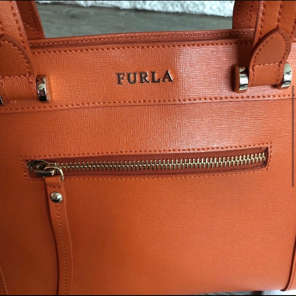 Orange Furla purse - Picture 4 of 11